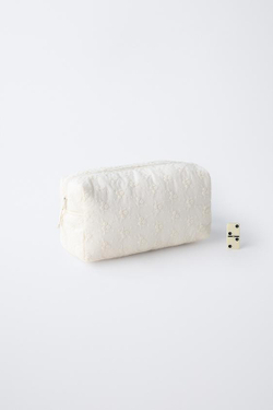 ZARA НЕСЕССЕР С ВЫШИВКОЙ В ВИДЕ ЦВЕТОВ, ЭКРЮ