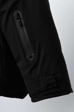 ZARA ВОДОНЕПРОНИЦАЕМАЯ И ВЕТРОЗАЩИТНАЯ КУРТКА RECCO®, ЧЕРНЫЙ