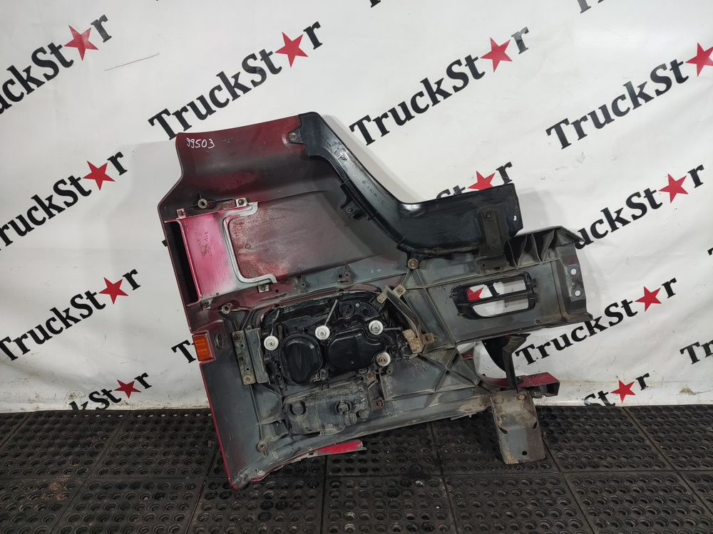 Угол бампера левый в сборе