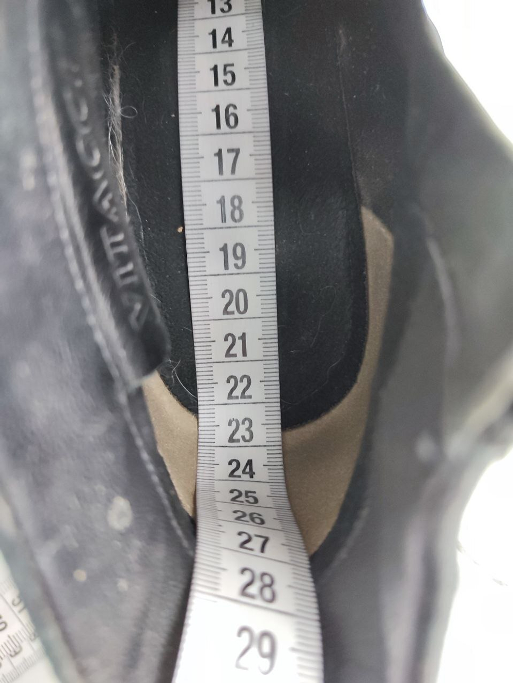 Ботильоны Vitacci замшевые 35 размер