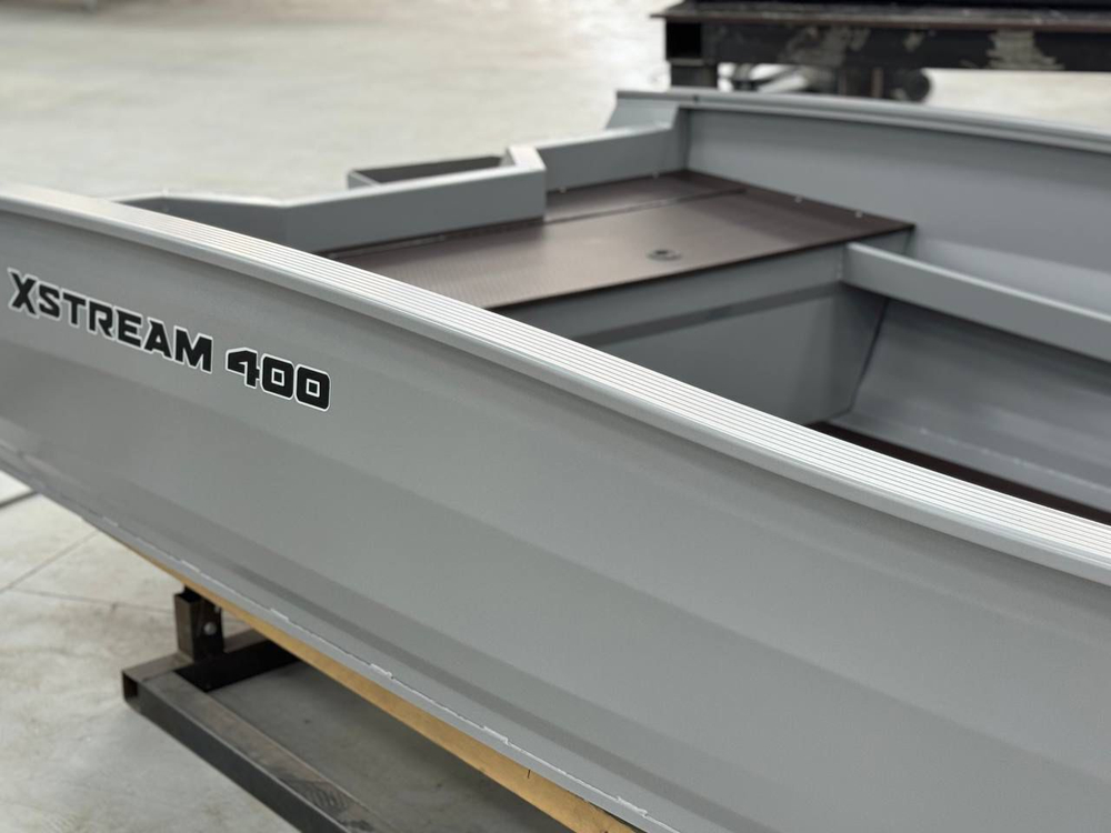 Алюминиевая лодка Xstream 400. В наличии