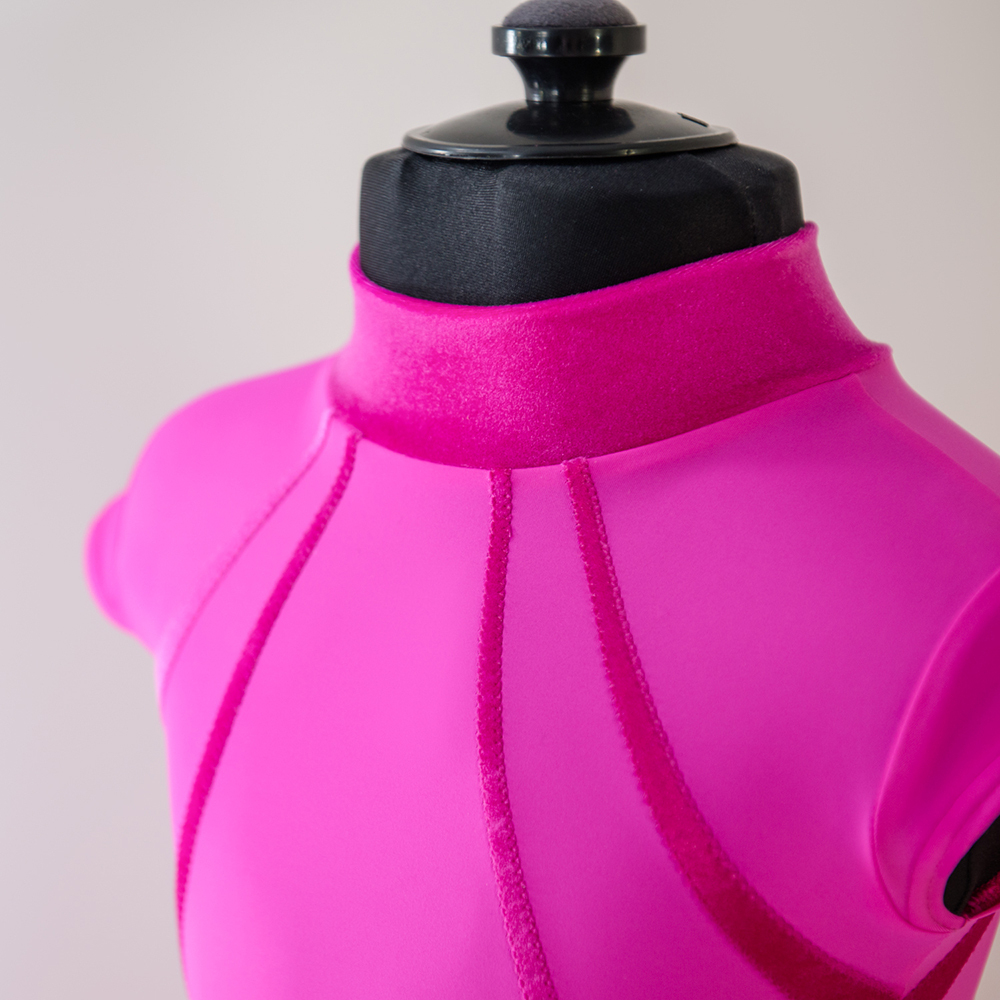 платье с аппликацией для танцев