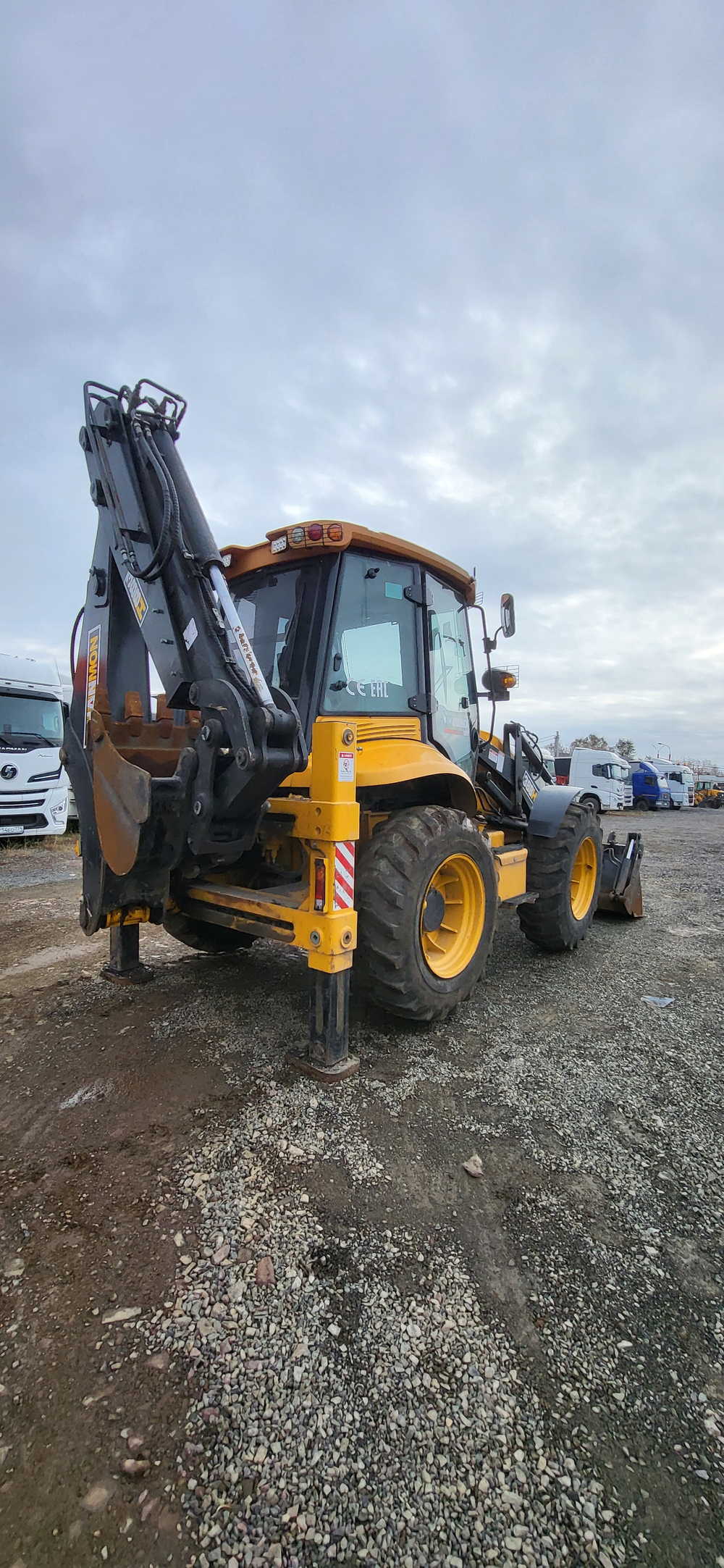 SHANMON 388 Экскаватор-погрузчик 388H (Дизельный, 4,8 л, 102 л.с., АТ)