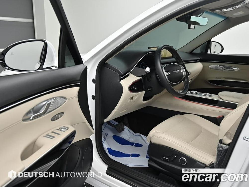 Genesis GV70 2.5T Бензин AWD (03.2022)