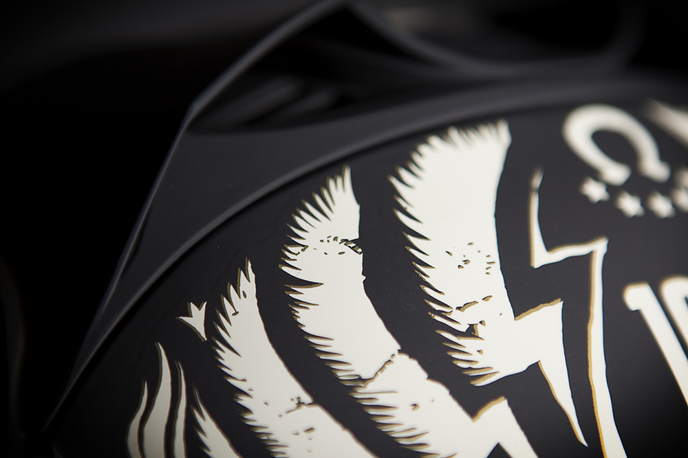 Мотошлем - ICON AIRMADA HARD LUCK (черный)