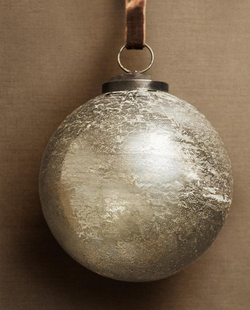 ZARA HOME ЕЛОЧНОЕ ИГРУШКА В ФОРМЕ ШАРА С ЭФФЕКТОМ ПОТРЕСКИВАНИЯ, СЕРЫЙ