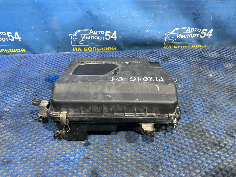 Корпус воздушного фильтра DAIHATSU YRV 2003