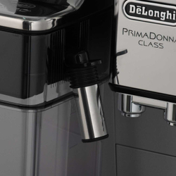Кофемашина DeLonghi ECAM 550.85