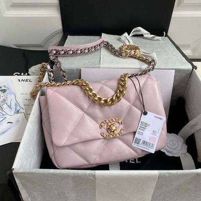 Chanel 19 26 cm