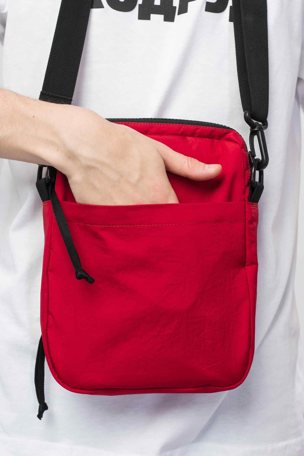 Сумка Codered для документов 4x4 красная