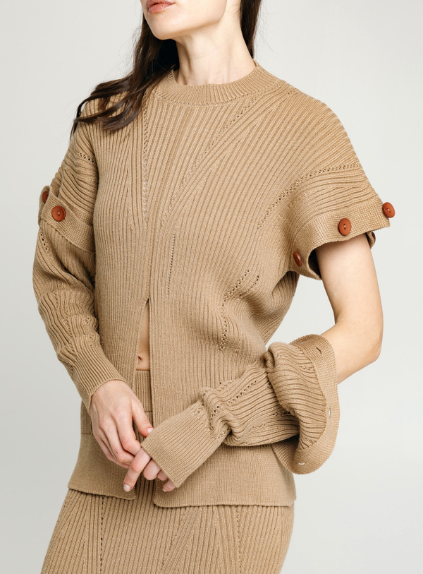 Джемпер FIGURA