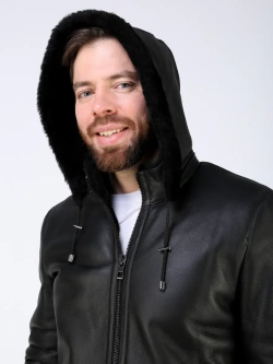 Дубленка зимняя натуральная с капюшоном