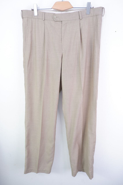 Брюки светлые 54-56 размер