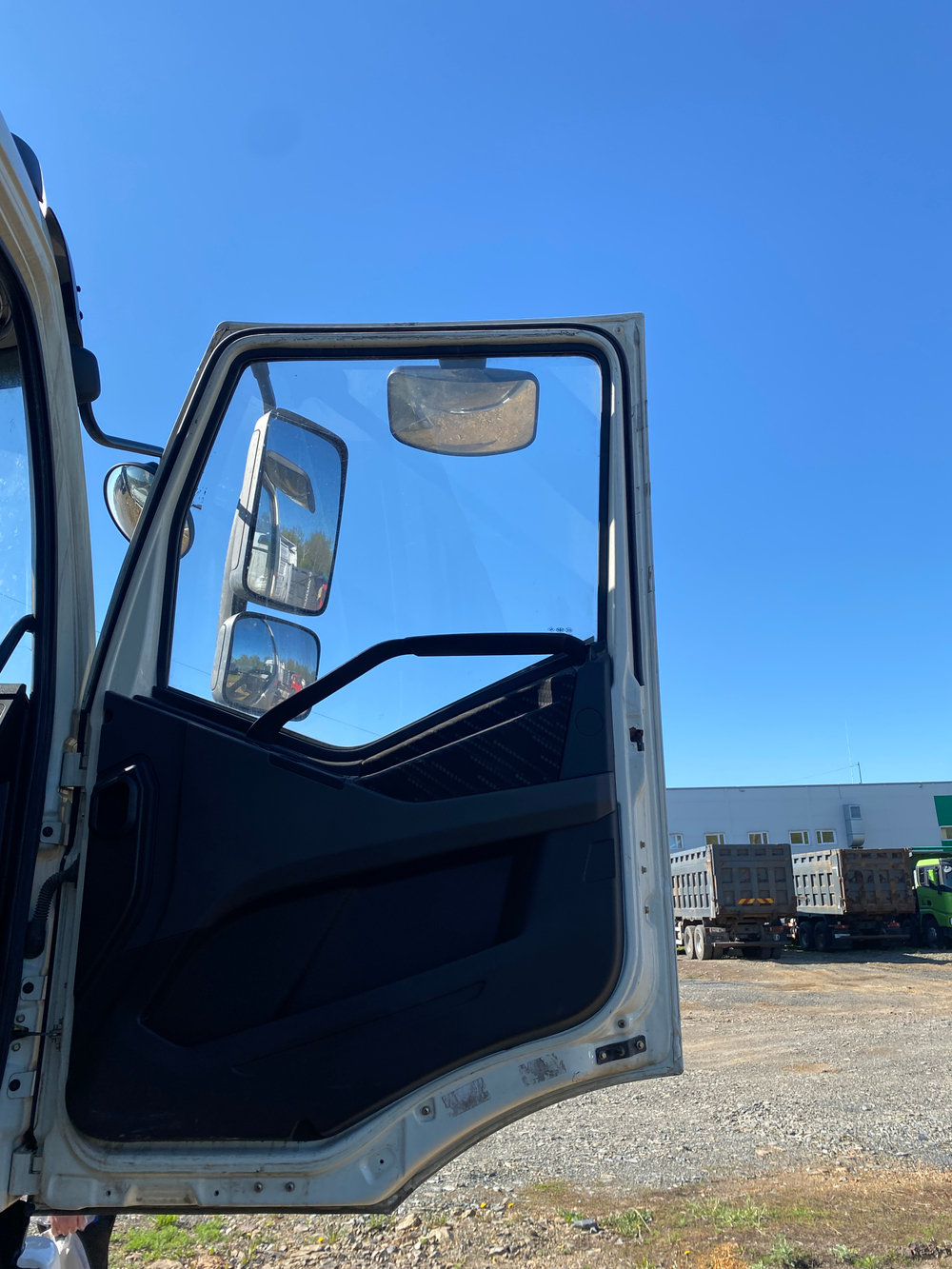 FAW J6 8x4 Самосвал СА3310Р66K24T4E5