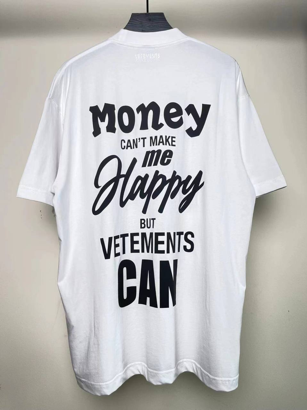 Футболка Vetements