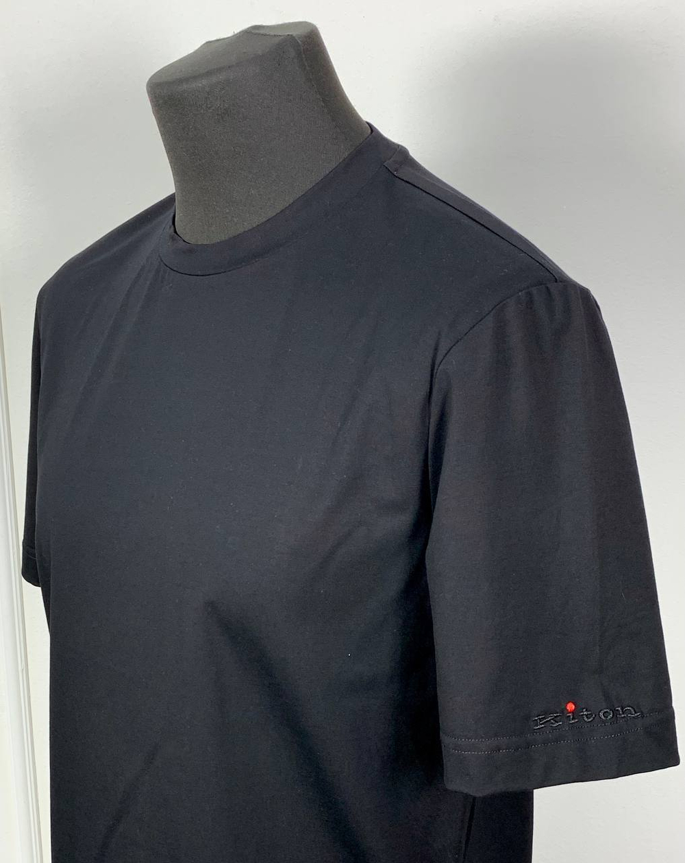 Футболка Kiton