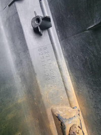 Накладка переднего бампера Toyota RAV4 CA40 12-15