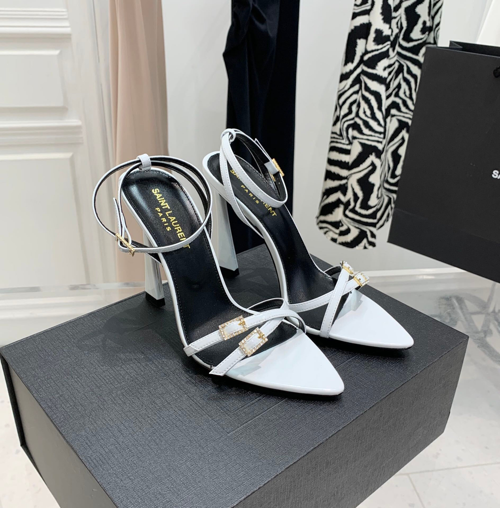 Saint Laurent Pumps