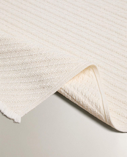 Zara Home - Коврик для ванной в диагональную полоску, бежевый, 60x90 см