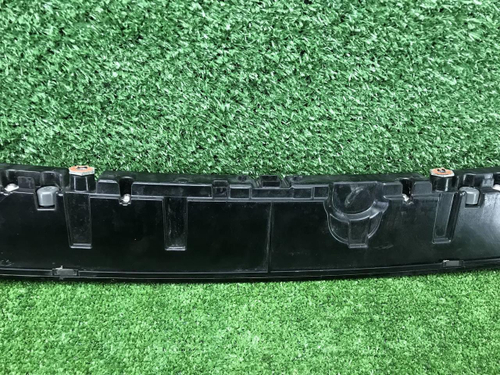 Фонарь крышки багажника Porsche Cayenne 3 (17-23)