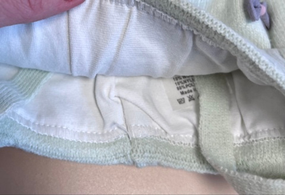 Шапка демисезонная для девочки до 1, 5 лет (цвет-нежная мята)