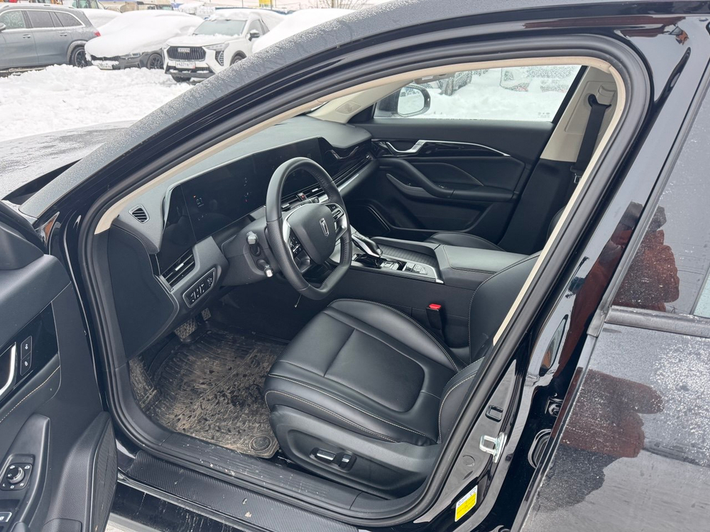 FAW Bestune B70 Control 2.0 AT
