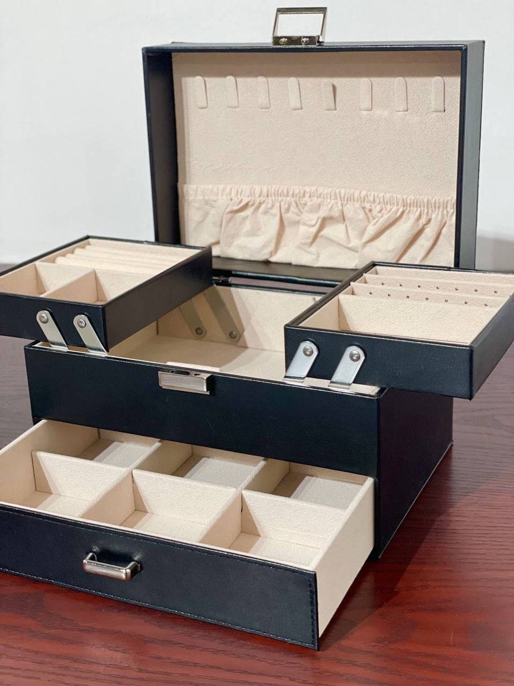 Шкатулка ДЛЯ Украшений 225В