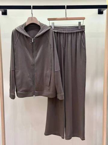 Костюм Brunello Cucinelli
