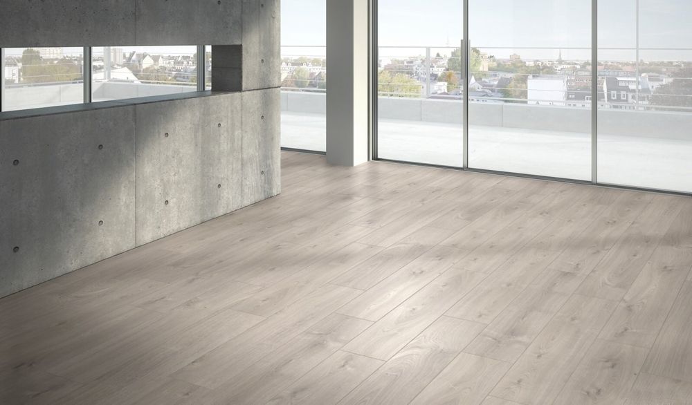 Basic 600 XS Дуб Мистраль серый, 2,186 м²