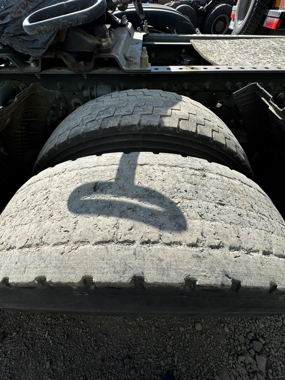 SITRAK C7H 6x4 Седельный тягач ZZ4256V364HE (Дизельный, 12,4 л, 540 л.с., МТ)