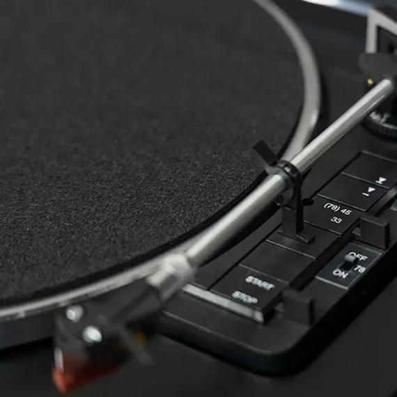 Rekkord Audio F300 Black AT91