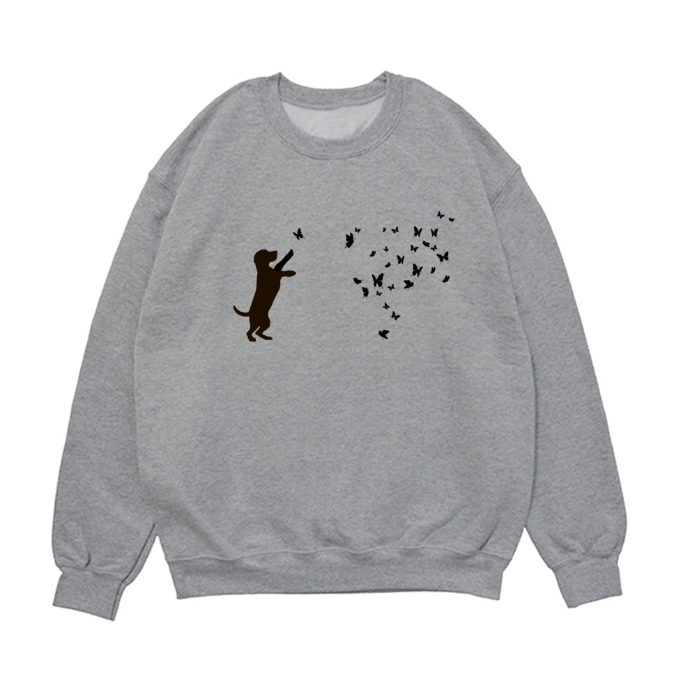 Свитшот "Бигль и бабочки"