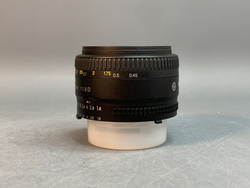 Nikon 50mm f/1.8D AF Nikkor