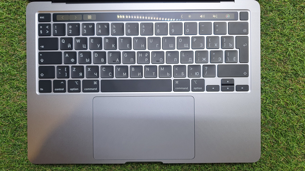 MacBook Pro 13 2020 Retina i5/8Gb 93 цикла A2289