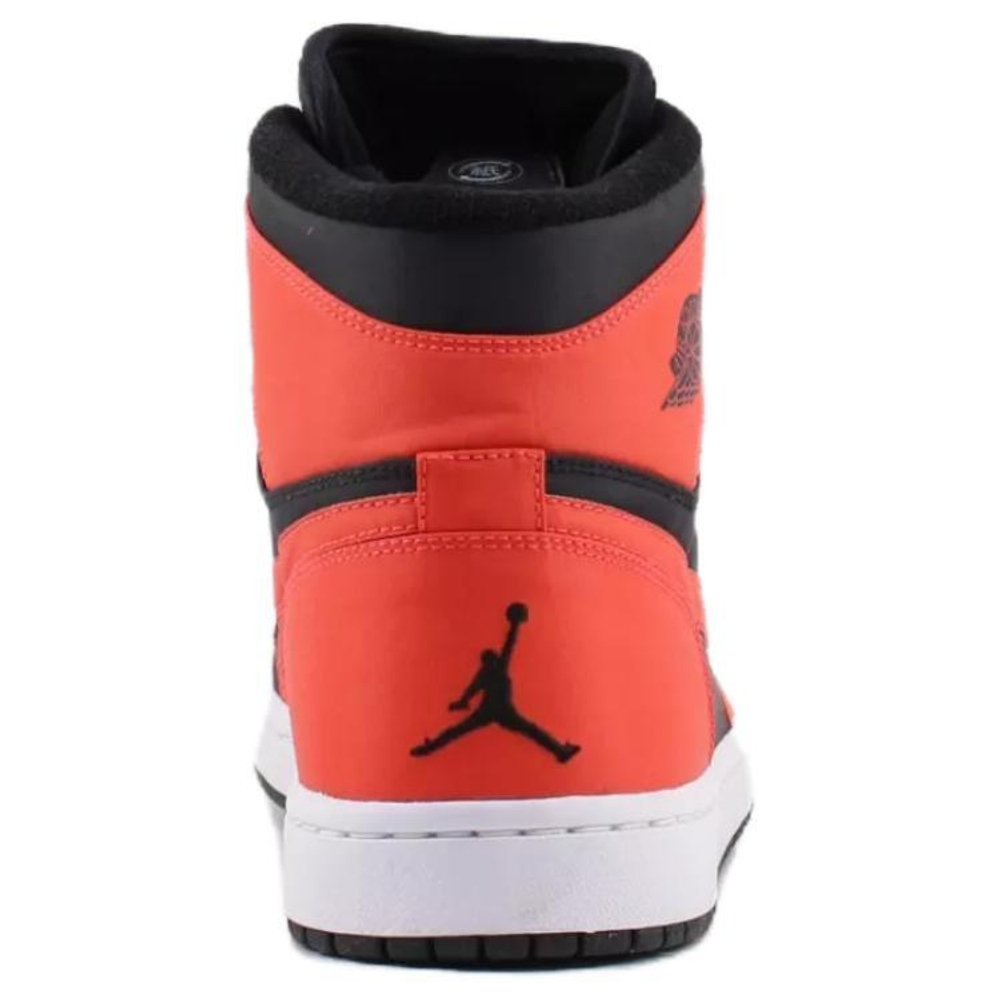 Кроссовки Jordan Air Jordan 1 Retro Max Orange