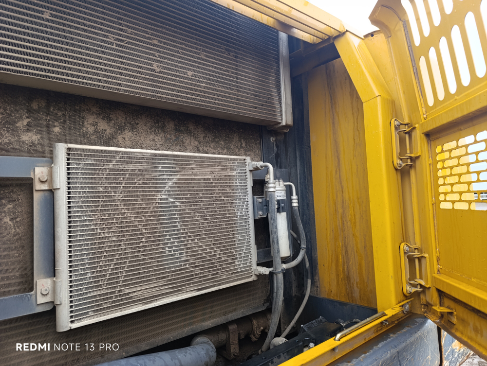 XCMG XE335 Экскаватор XE335C (Дизельный, 7,8 л, 259 л.с., АТ)