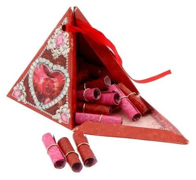 Гадания-пожелания в коробке "Люблю тебя"