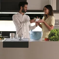 Сушилка для салата Twist&Dry голубая