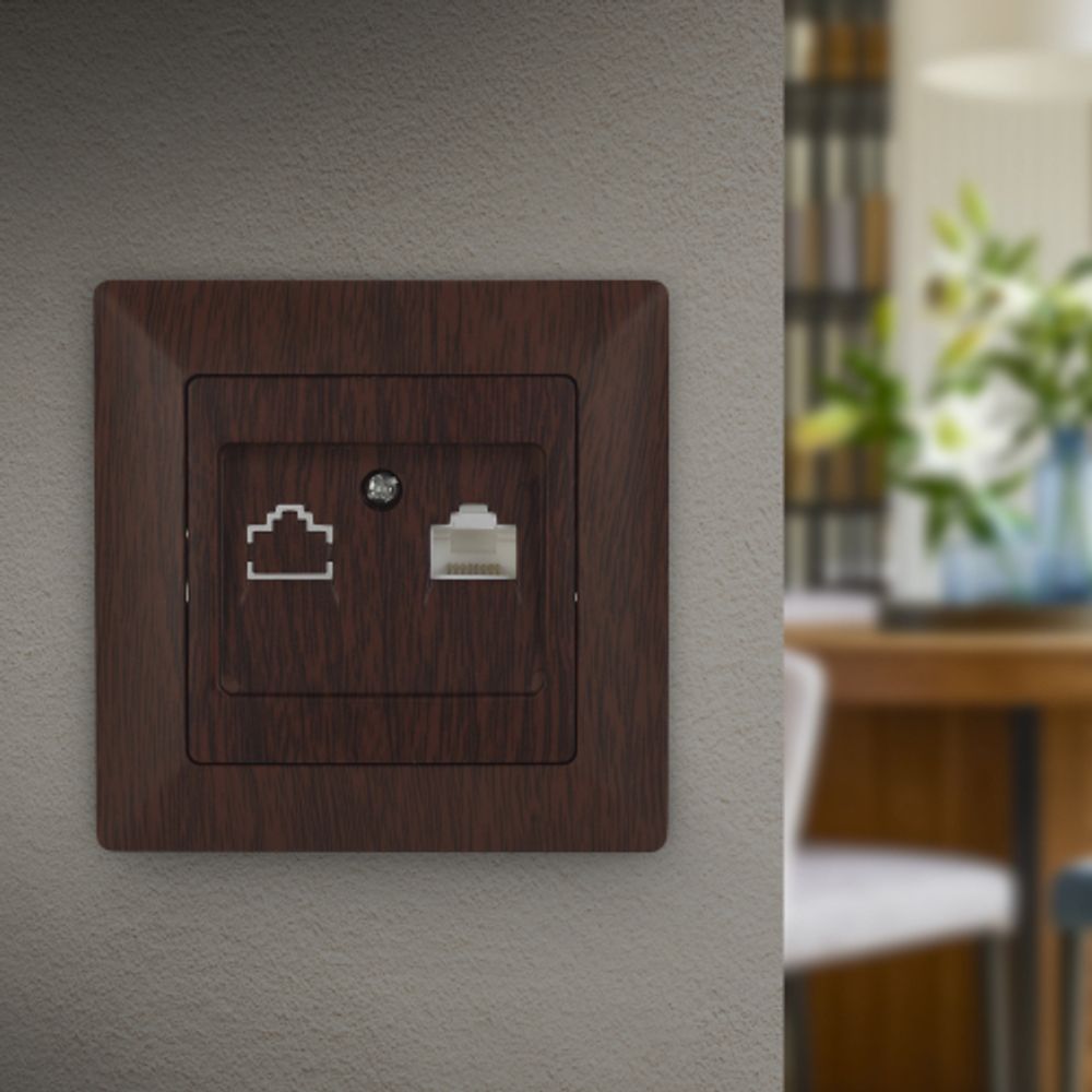 Розетка Intro Solo 4-303-10 информационная RJ45, СУ, венге