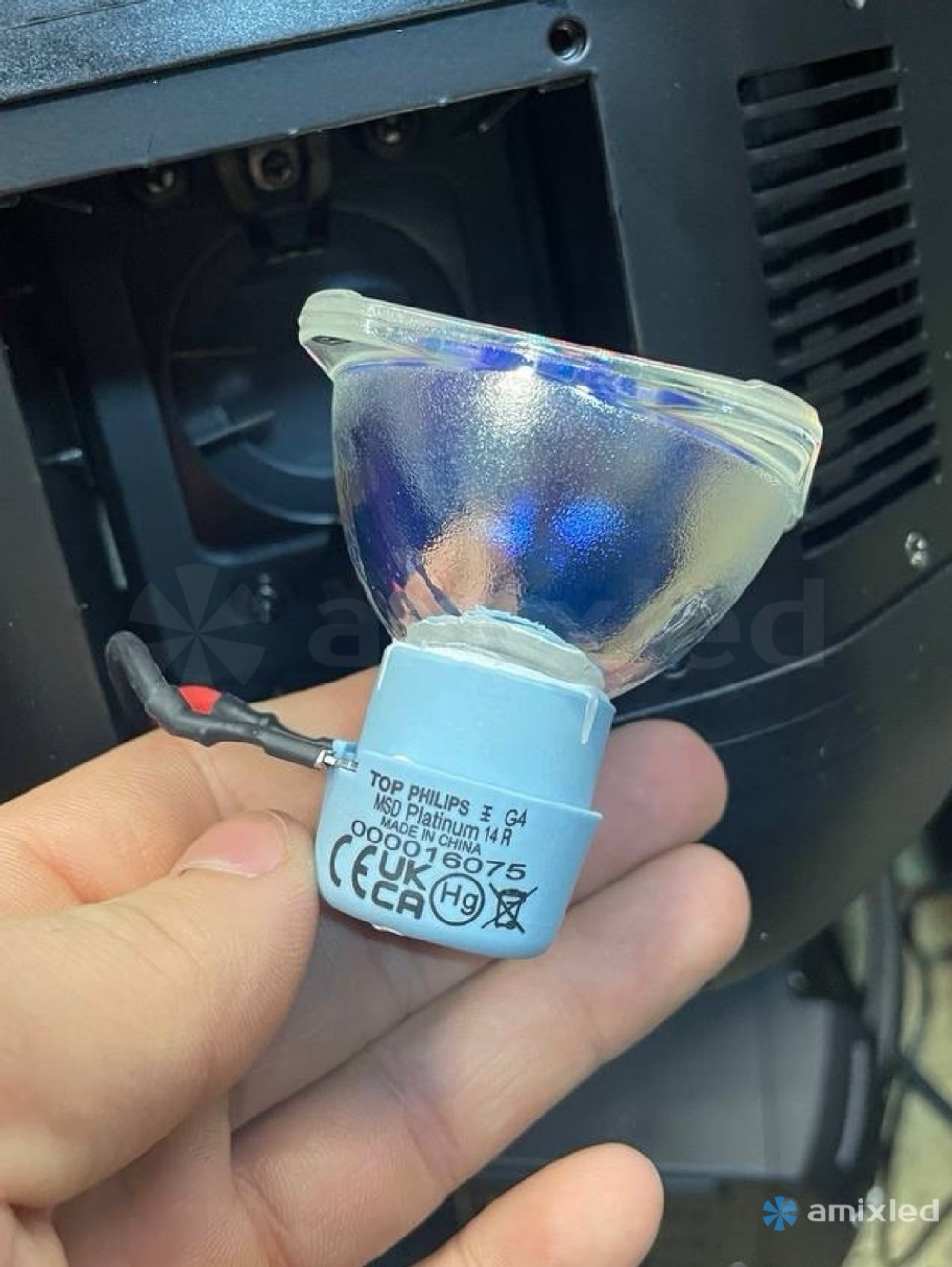 Световой прибор Amixled BSW 280 POINTE 10R