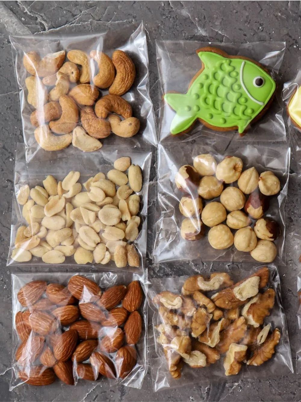 Подарочный набор имбирные пряники и орехи