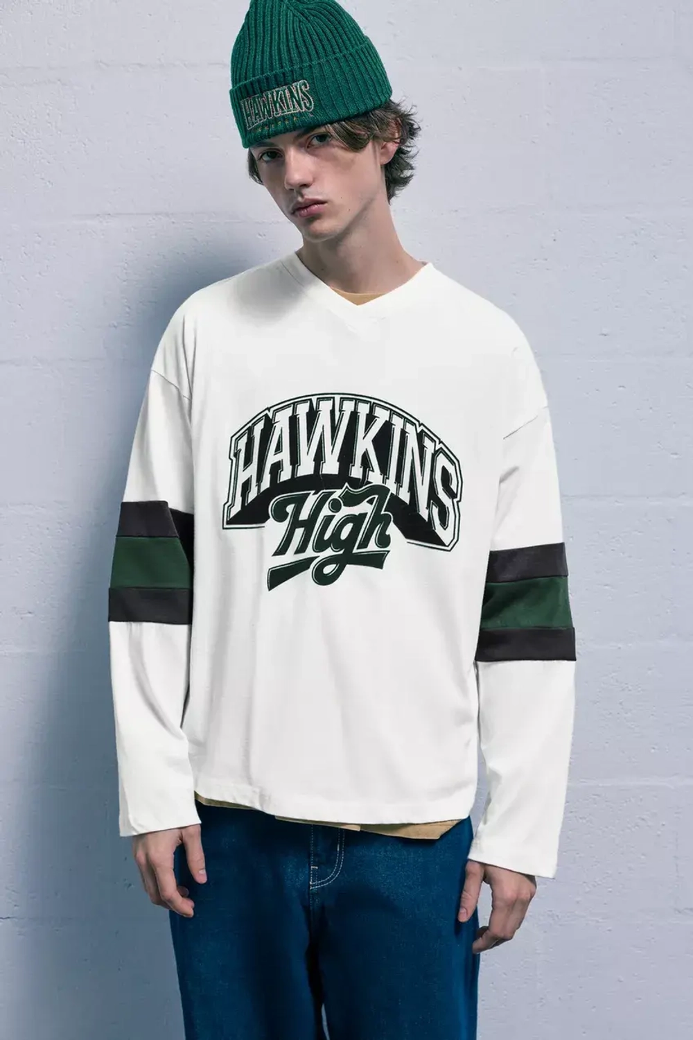 PULL&BEAR Футболка в полоску "Stranger Things" белый