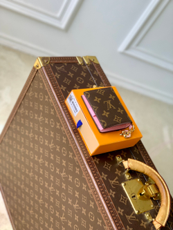 Louis Vuitton Charms Pocket Wallet
