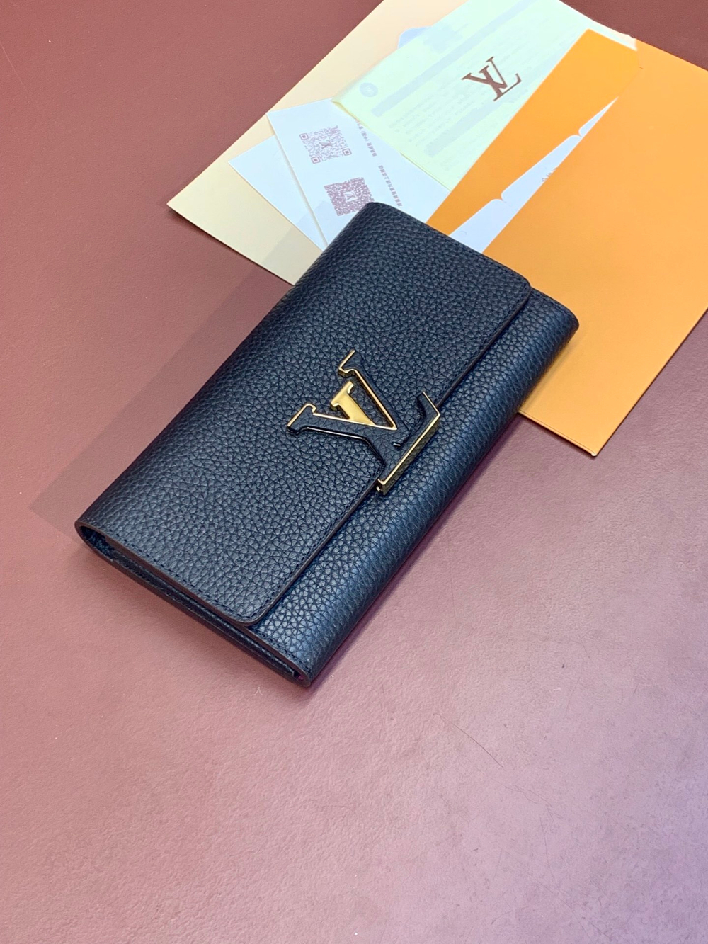 Louis Vuitton Capucines Wallet