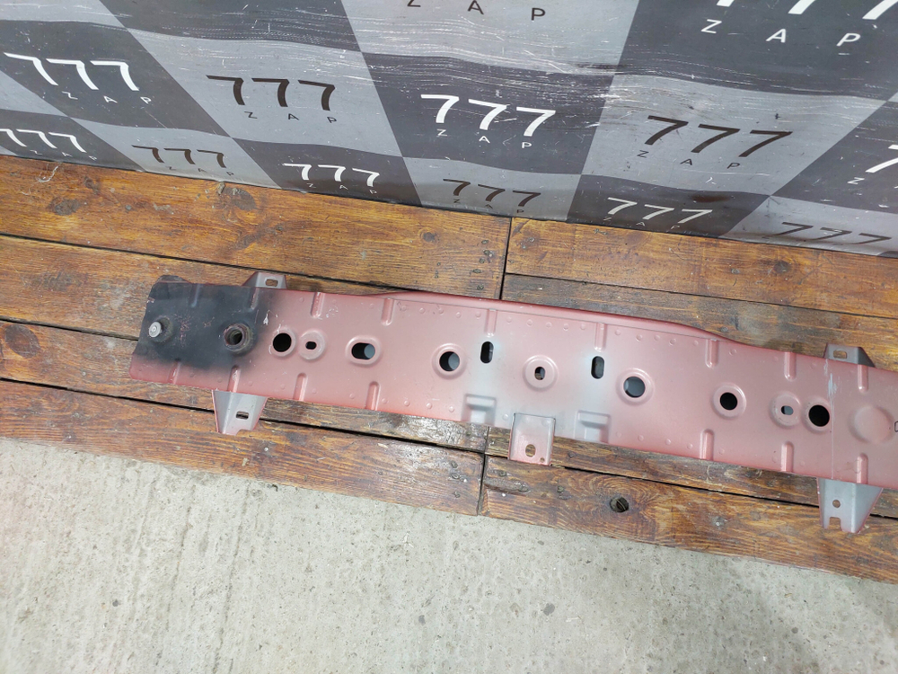 Усилитель переднего бампера Mazda CX-5 1 (KE) 11-17 Б/У Оригинал KD5350070