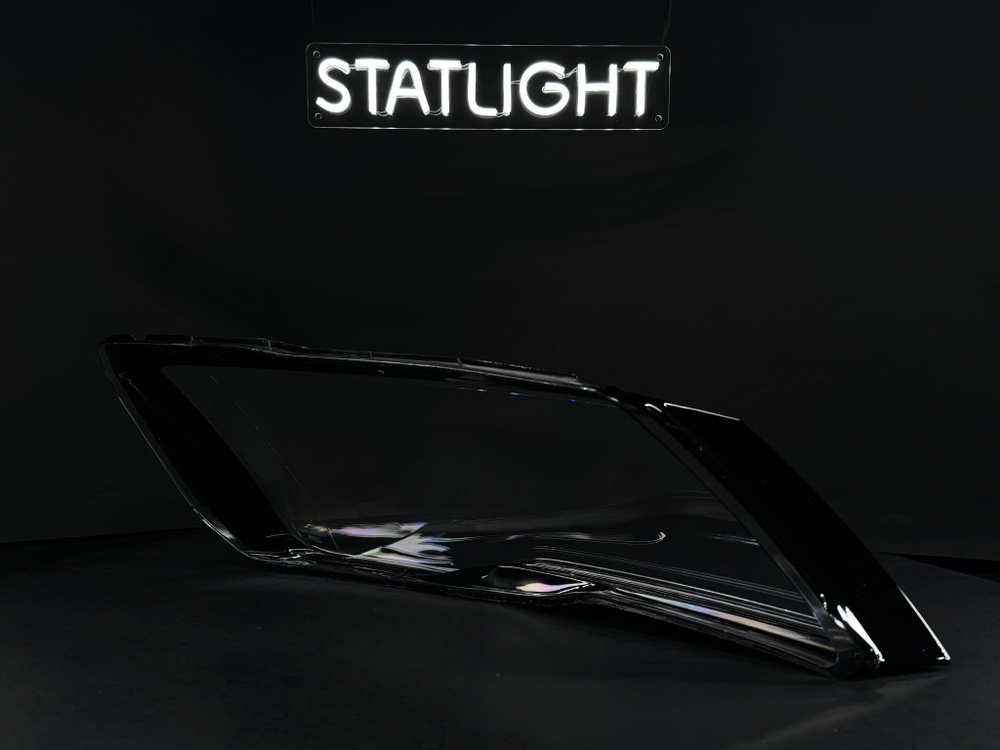 Левое стекло фары AUDI A7 2010-2014