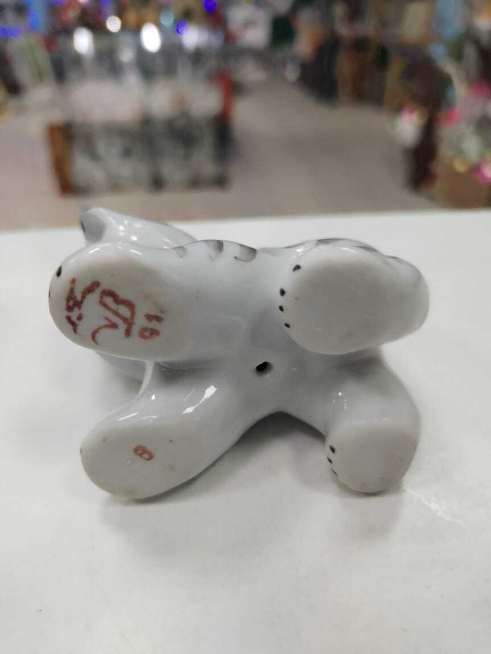 Статуэтка «Котёнок», Вербилки, фарфор, СССР, 1970-е гг.