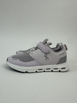 Кроссовки ON