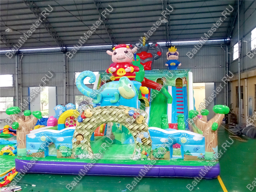 Надувной батут "На страже добра", 15*8*7 м