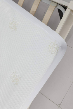 Наматрасник бамбук SDM 160x200 Sofi De MarkO